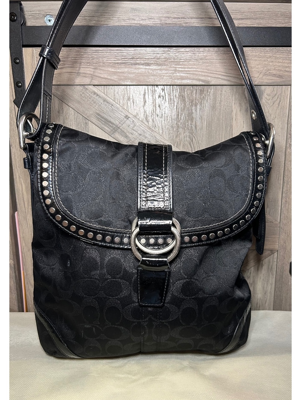 VINTAGE 2008 Y2K COACH METALLIC SIGNATURE C STUDDED FLAP HOBO BAG